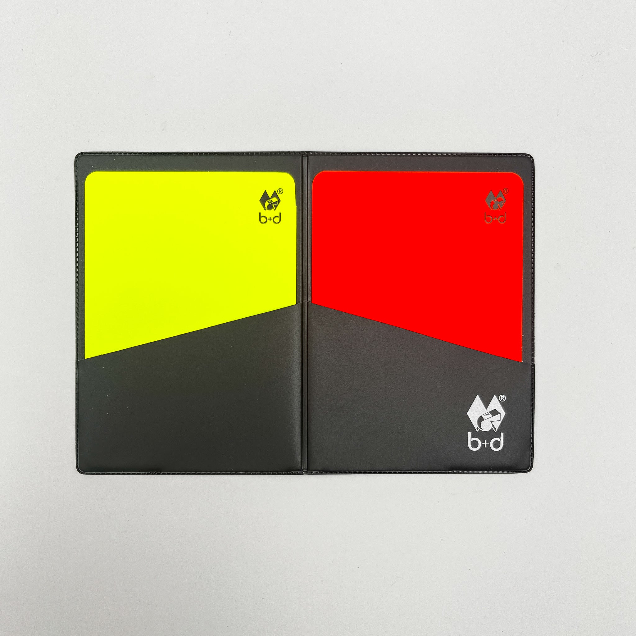 Referee Pockets b+d Mini Schiedsrichter Pocket-Set kaufen – FIFA-Maß, Deutsch ...